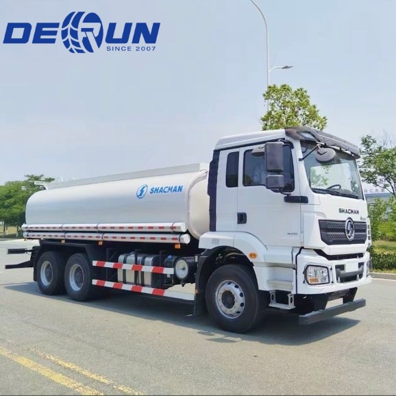 Shacman H3000 6x4水タンクスプリンクラートラック